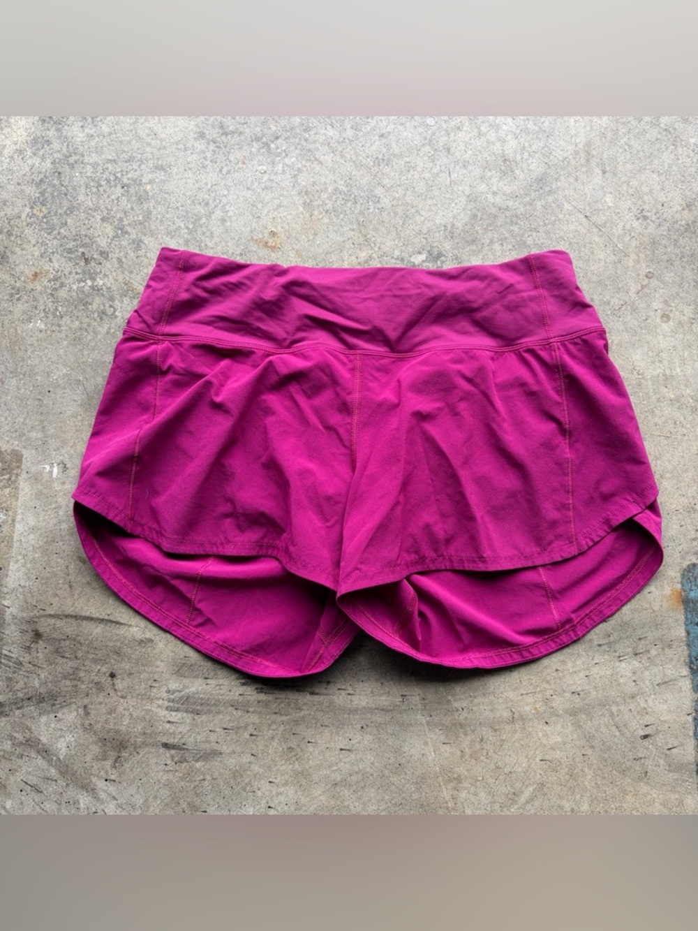 Lululemon Speed Up Shorts Built in Liner Hot Pink, Size 6